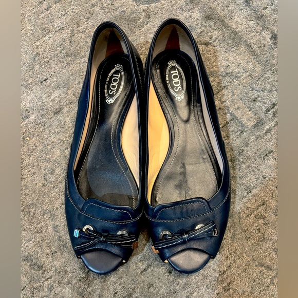 Tod’s Blue Leather Peep Toe Flats
